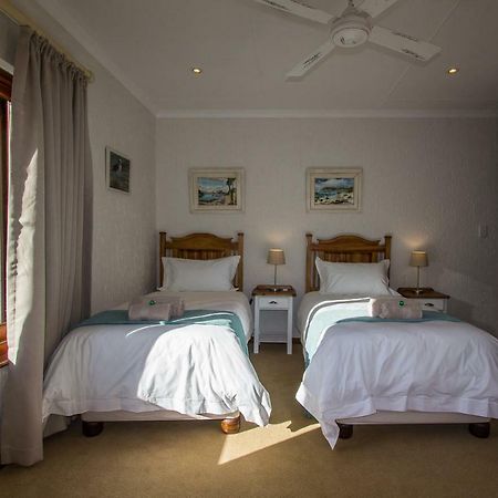 Mountain And Sea View Getaway Apartment Plettenberg Bay Luaran gambar