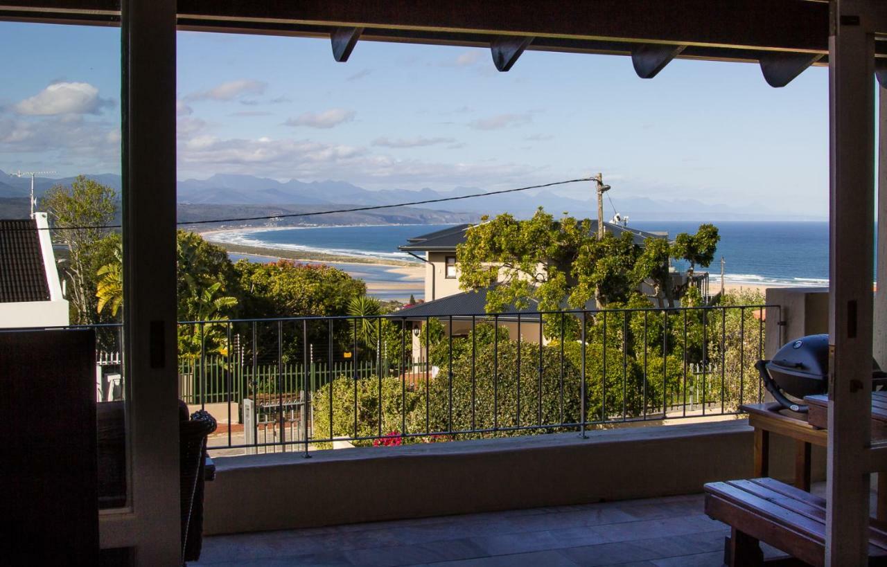 Mountain And Sea View Getaway Apartment Plettenberg Bay Luaran gambar