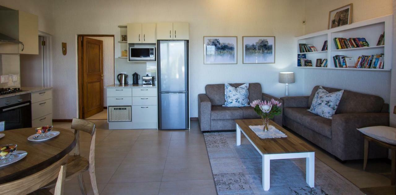 Mountain And Sea View Getaway Apartment Plettenberg Bay Luaran gambar